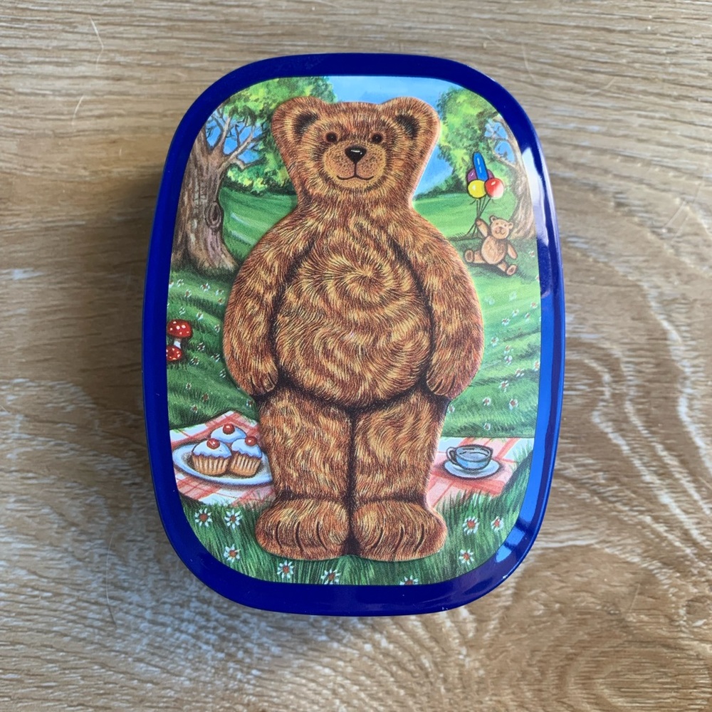 Silver Crane Teddy Bear Tin